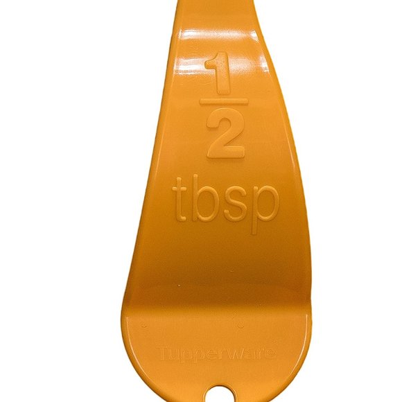 Tupperware 1/2 TBSP Measuring Spoon Orange Embossed Curved 6142 Replacement Part - Picture 2 of 3